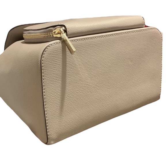 ♠️ kate spade ♠️ Darcy Refined Leather Flap Backpack, Warm Taupe - Picture 8 of 15